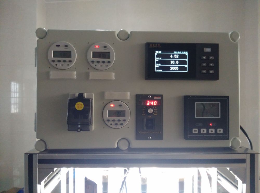 反應(yīng)器儀表控制器