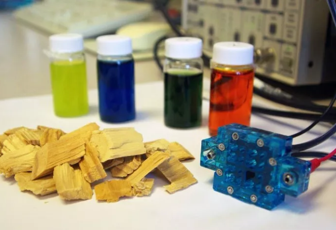 借助太陽能或廢熱就能將稻草、藻類等轉(zhuǎn)化為電能